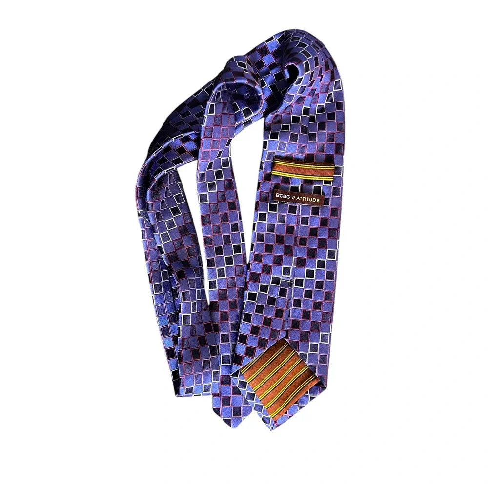 BCBG Attitude Silk Necktie Purple Geometric Pattern 100% Silk Hand Sewn Designer